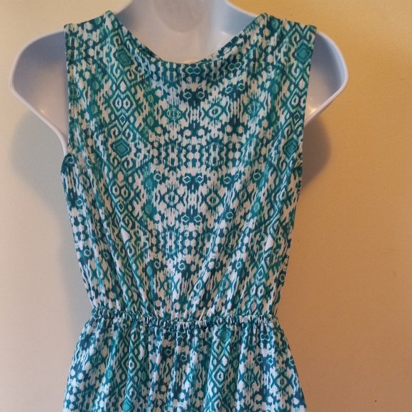 Green Ikat Maxi Dress - Picture 4 of 4